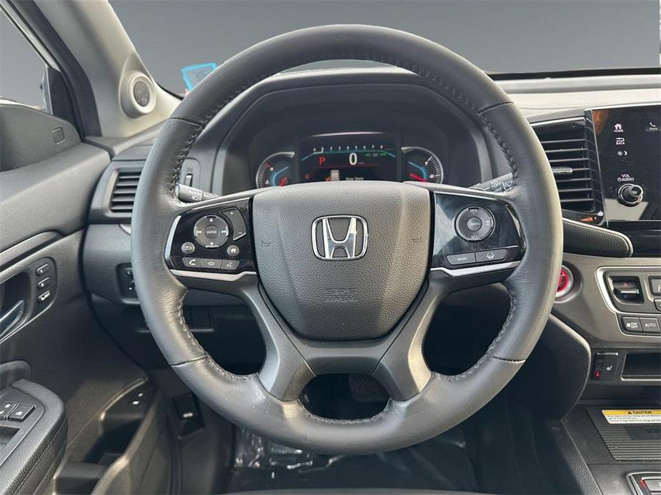 used 2022 Honda Pilot car, priced at $32,699