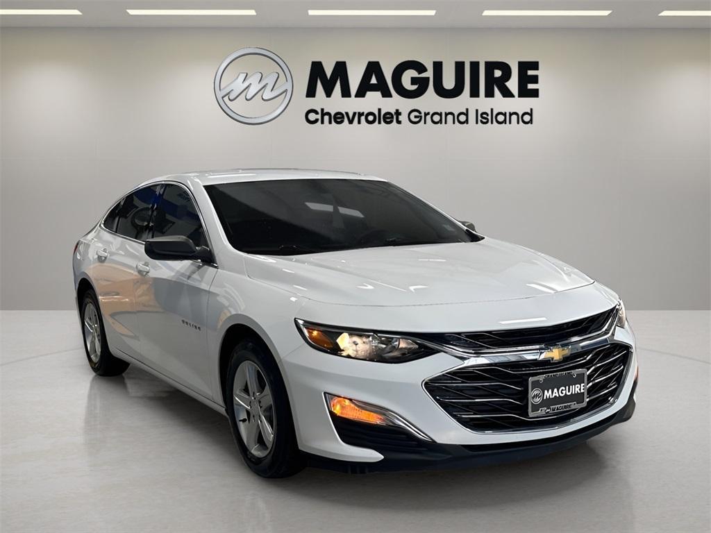 used 2022 Chevrolet Malibu car, priced at $16,999