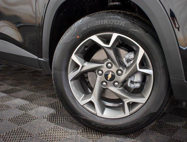 new 2025 Chevrolet Trax car, priced at $24,950