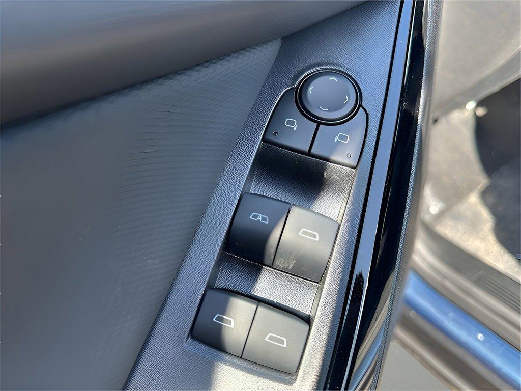 new 2025 Chevrolet Equinox car, priced at $27,999
