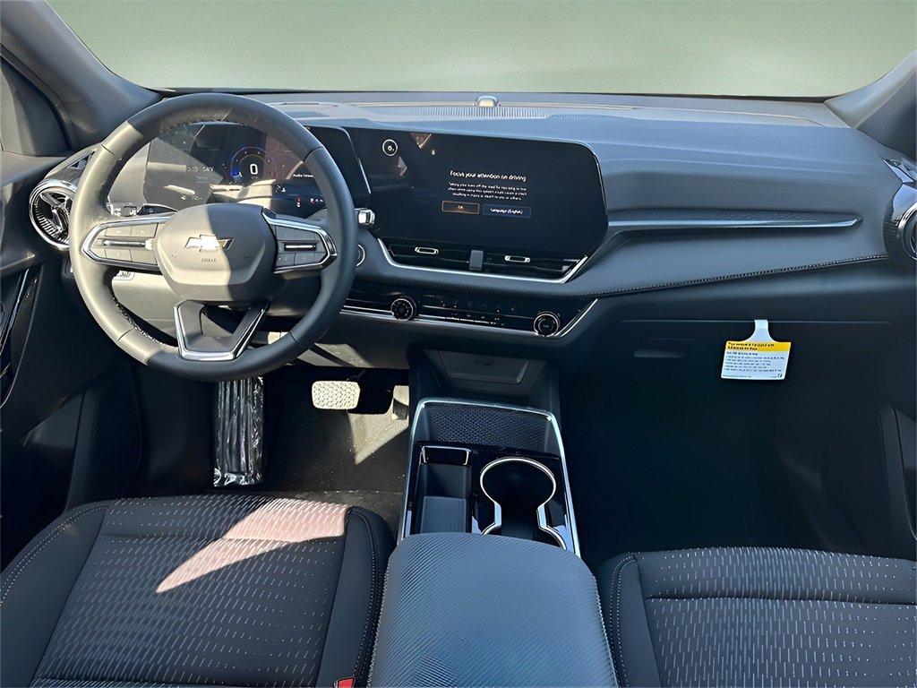 new 2025 Chevrolet Equinox car, priced at $27,999