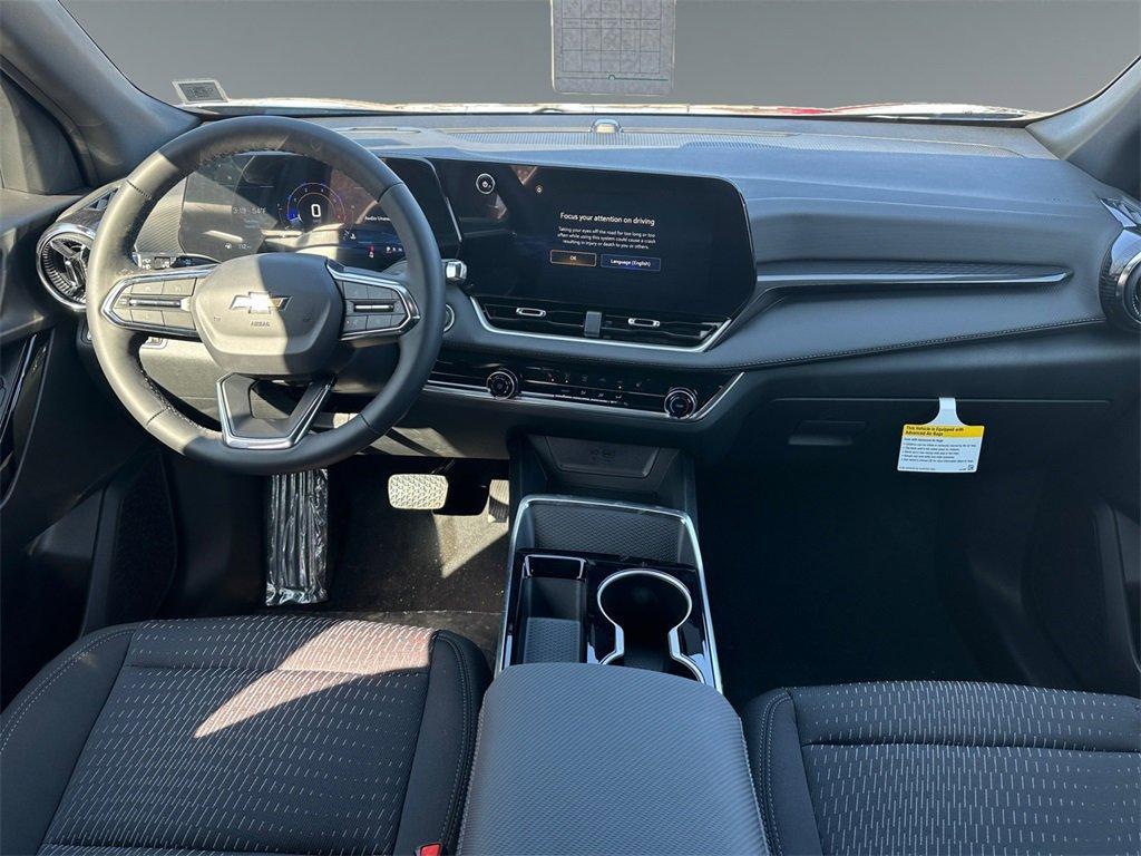 new 2025 Chevrolet Equinox car, priced at $30,245