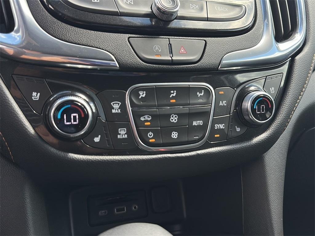 used 2022 Chevrolet Equinox car, priced at $22,999