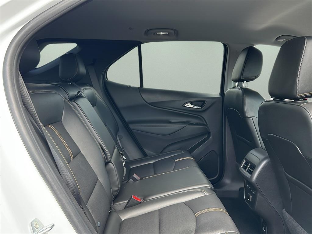 used 2022 Chevrolet Equinox car, priced at $22,999
