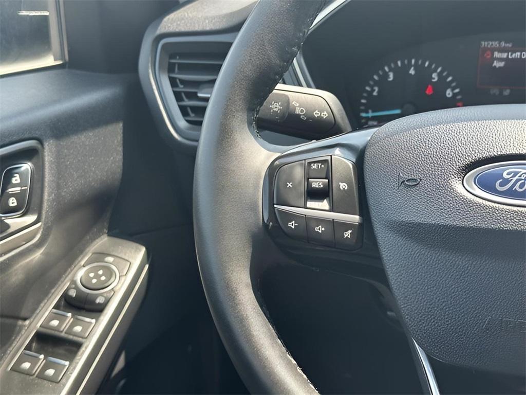used 2022 Ford Escape car, priced at $18,999