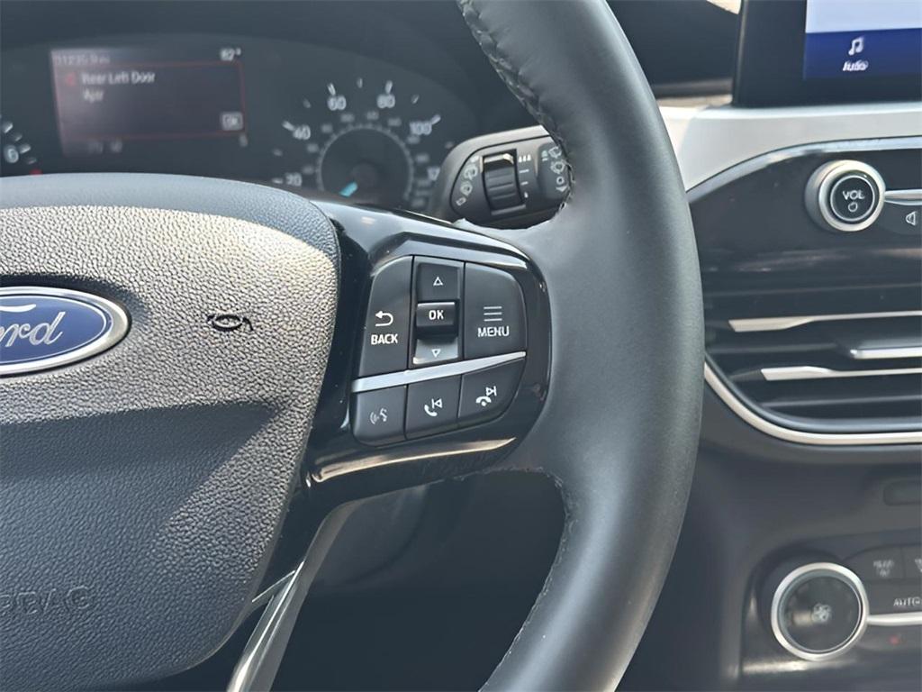 used 2022 Ford Escape car, priced at $18,999
