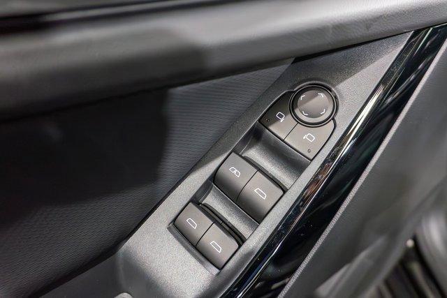 new 2025 Chevrolet Equinox car, priced at $34,440