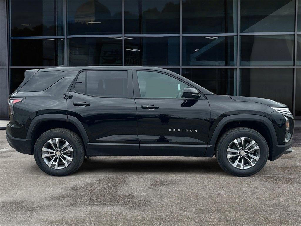 new 2025 Chevrolet Equinox car, priced at $30,245