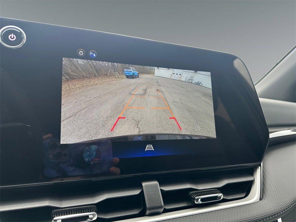new 2025 Chevrolet Equinox car, priced at $30,245