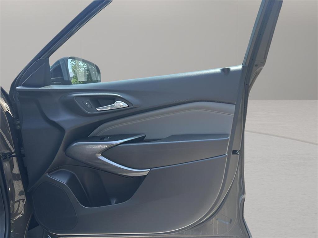 used 2024 Chevrolet Trax car, priced at $20,999