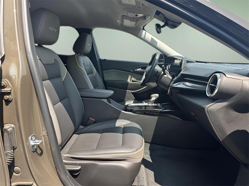 used 2024 Chevrolet Trax car, priced at $20,999
