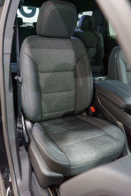 new 2025 Chevrolet Traverse car, priced at $44,945