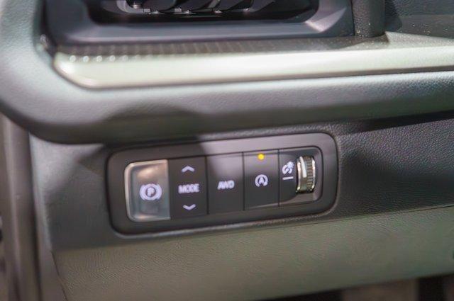 new 2025 Chevrolet Traverse car, priced at $44,945