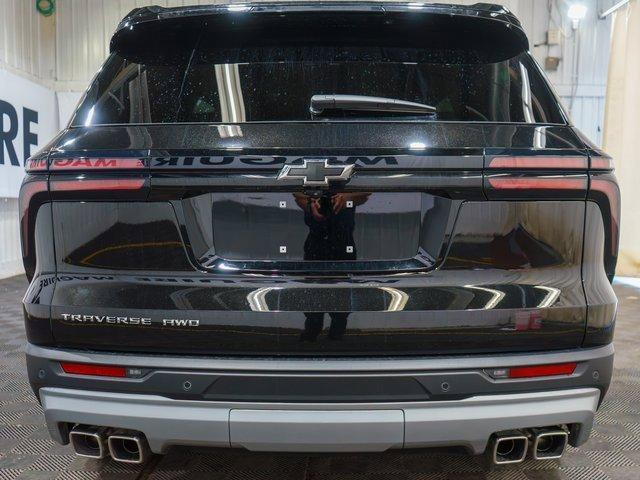 new 2025 Chevrolet Traverse car, priced at $44,945