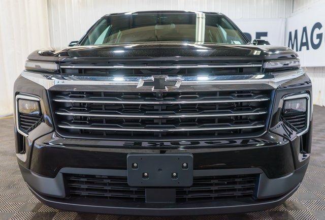 new 2025 Chevrolet Traverse car, priced at $44,945