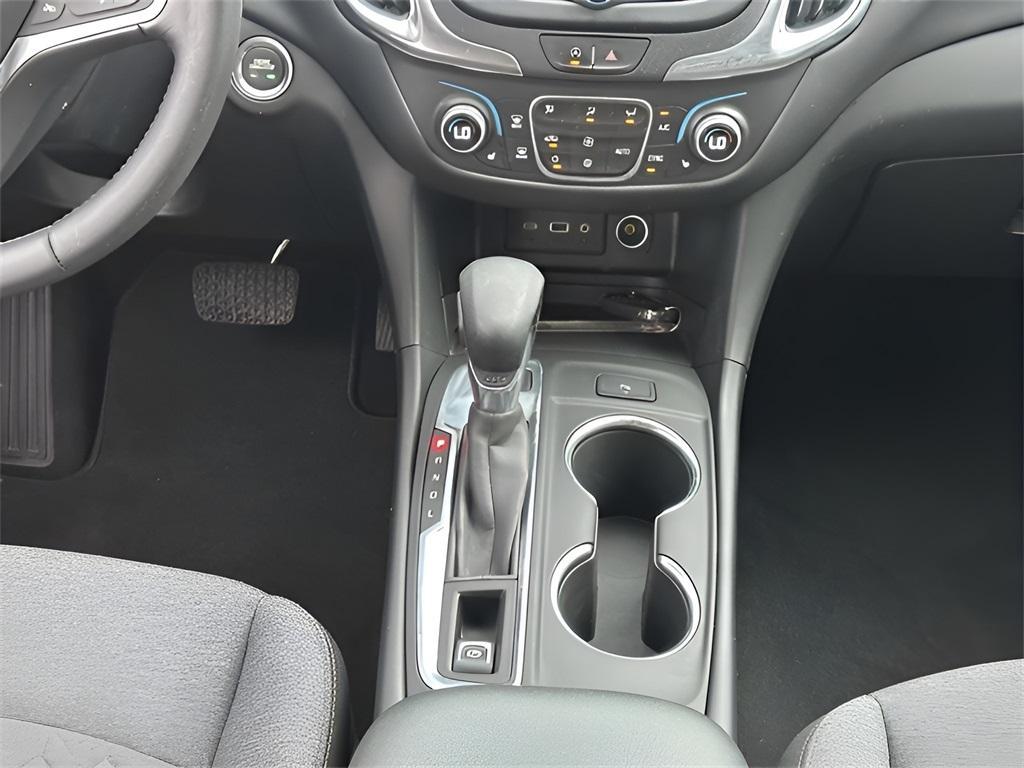 used 2022 Chevrolet Equinox car, priced at $20,999