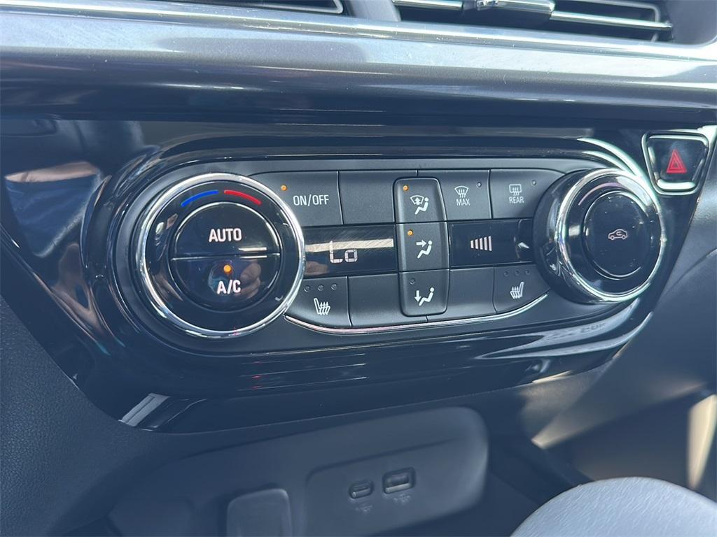 used 2024 Chevrolet Trax car, priced at $22,999