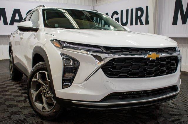new 2025 Chevrolet Trax car, priced at $24,950