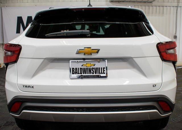 new 2025 Chevrolet Trax car, priced at $24,950