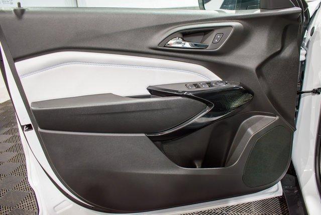 new 2025 Chevrolet Trax car, priced at $24,950