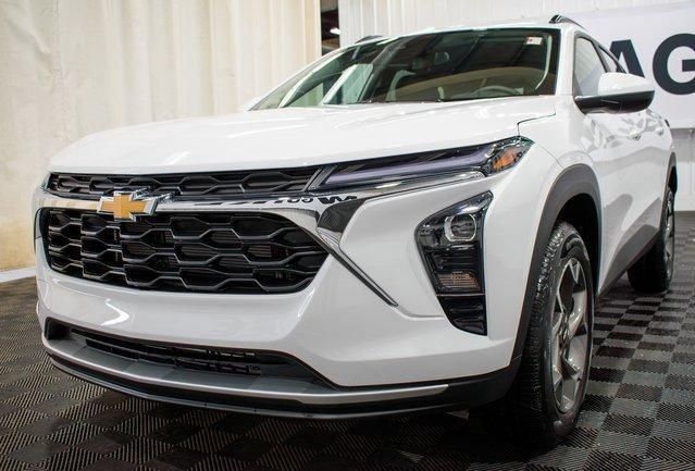 new 2025 Chevrolet Trax car, priced at $24,950