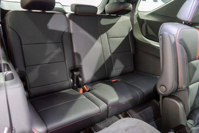 new 2025 Chevrolet Traverse car, priced at $55,897