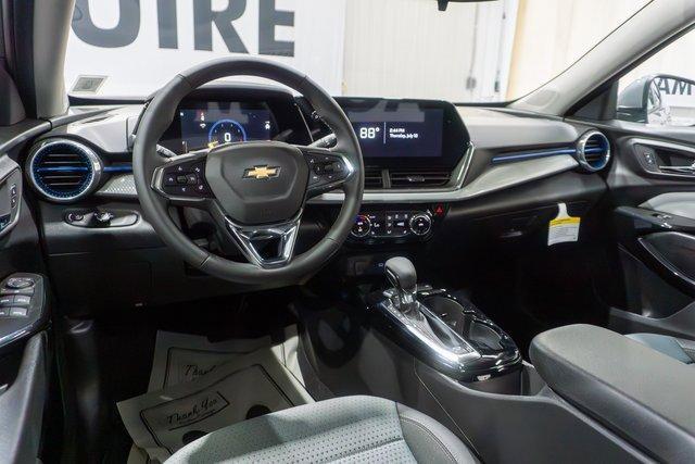 new 2025 Chevrolet Trax car, priced at $24,950