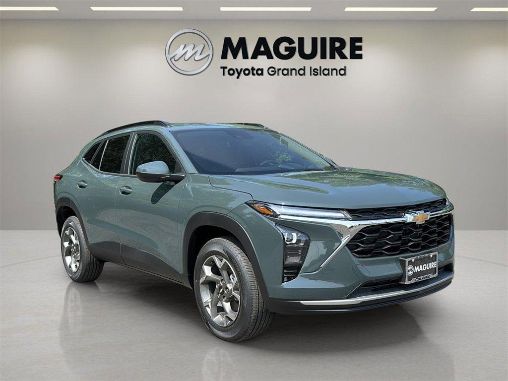 new 2025 Chevrolet Trax car, priced at $25,485