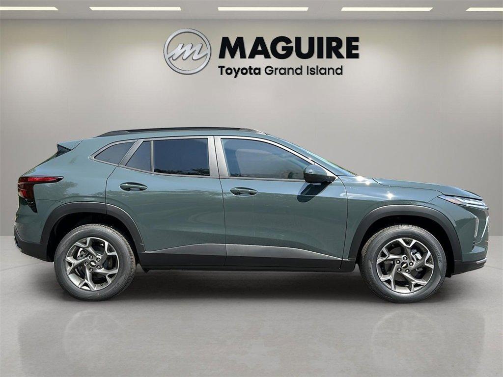 new 2025 Chevrolet Trax car, priced at $25,485