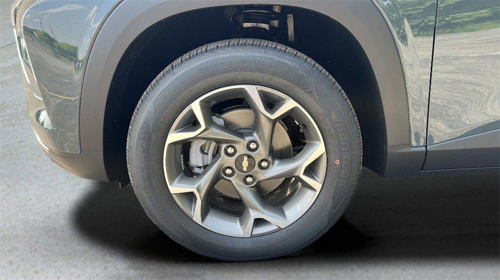 new 2025 Chevrolet Trax car, priced at $25,485
