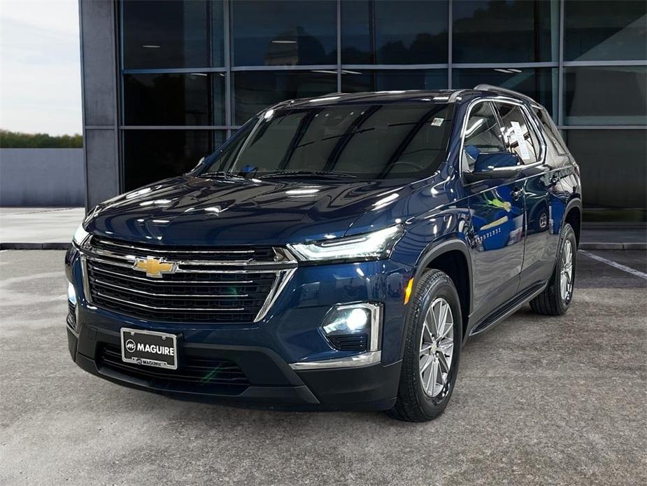 used 2022 Chevrolet Traverse car, priced at $28,499