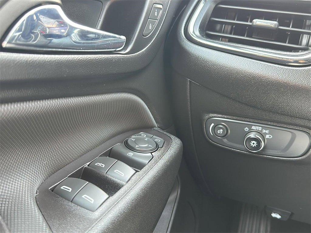 used 2022 Chevrolet Equinox car, priced at $25,999