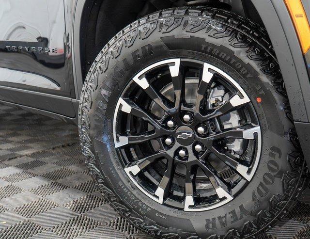 new 2026 Chevrolet Traverse car, priced at $52,020