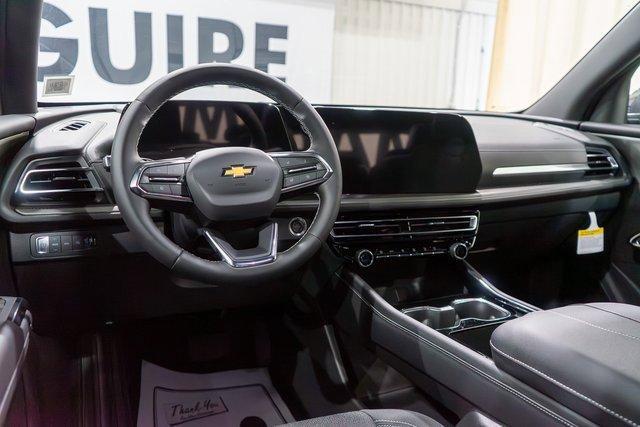 new 2025 Chevrolet Traverse car, priced at $44,945