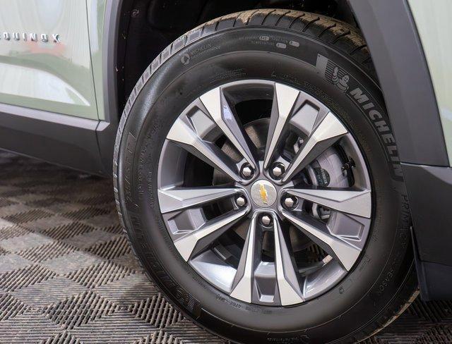 new 2025 Chevrolet Equinox car, priced at $33,080