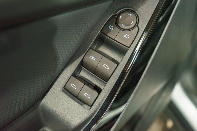 new 2025 Chevrolet Equinox car, priced at $30,716