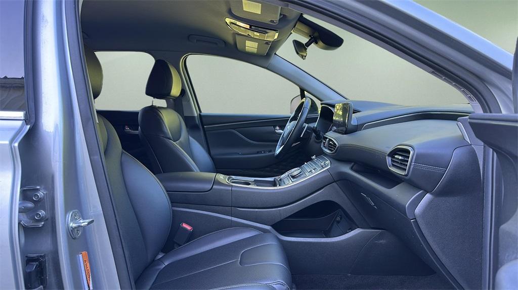 used 2023 Hyundai Santa Fe car, priced at $25,999