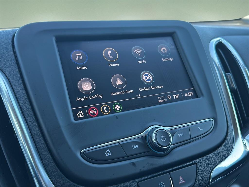 used 2024 Chevrolet Equinox car, priced at $22,999