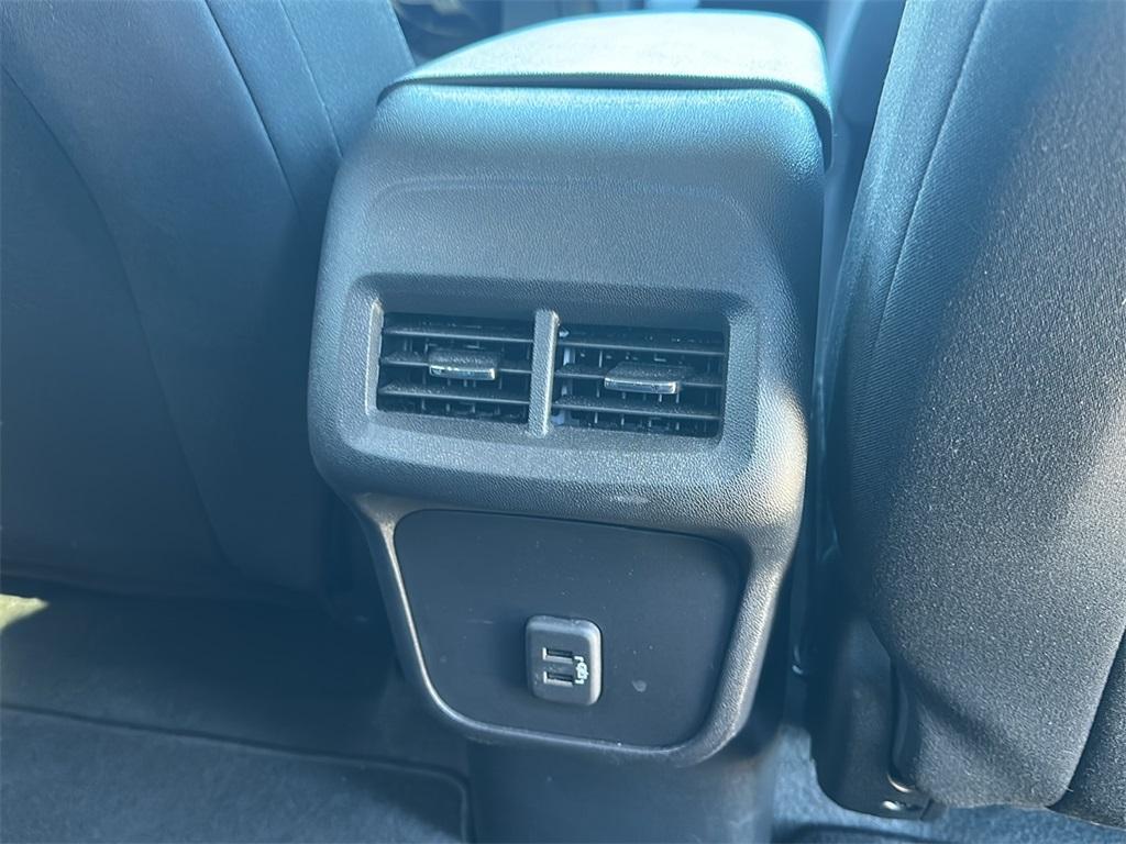 used 2024 Chevrolet Equinox car, priced at $22,999