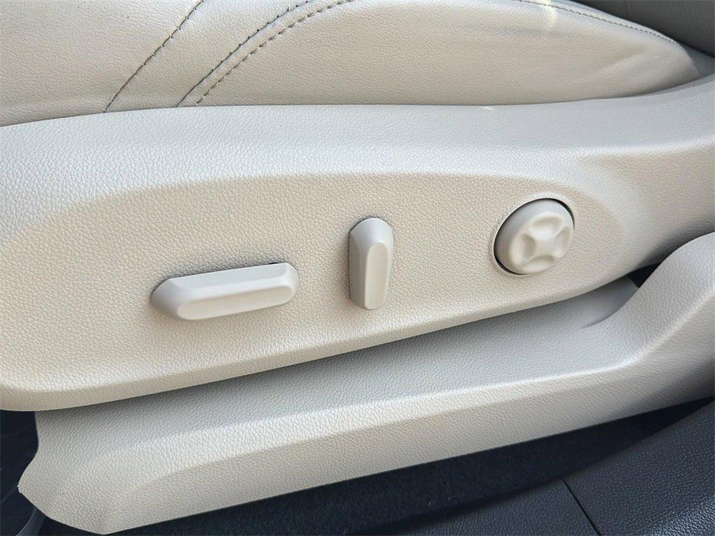 used 2020 Buick Envision car, priced at $18,999