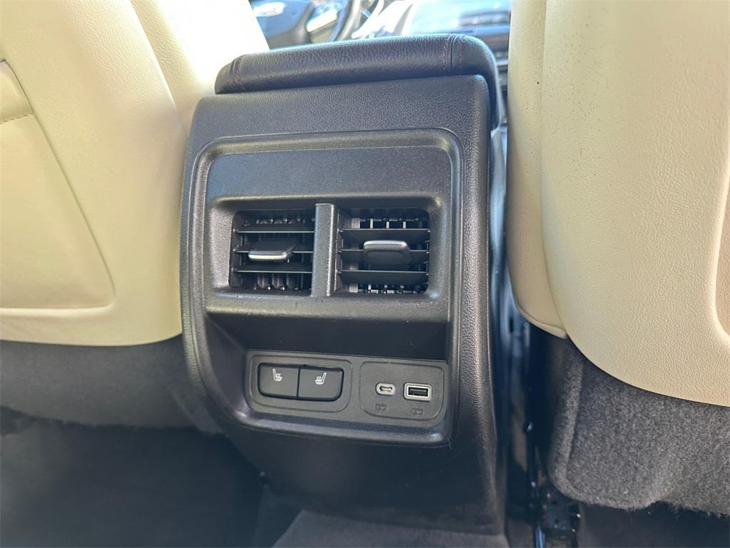 used 2021 Cadillac XT4 car, priced at $28,499