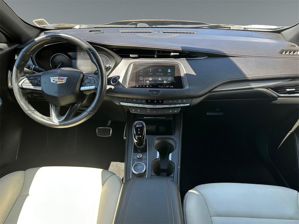 used 2021 Cadillac XT4 car, priced at $28,499