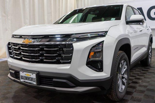 new 2025 Chevrolet Equinox car, priced at $30,716