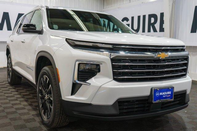 new 2026 Chevrolet Traverse car, priced at $46,683