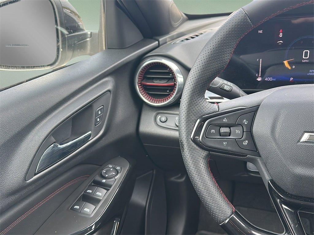 new 2025 Chevrolet Trax car, priced at $22,999