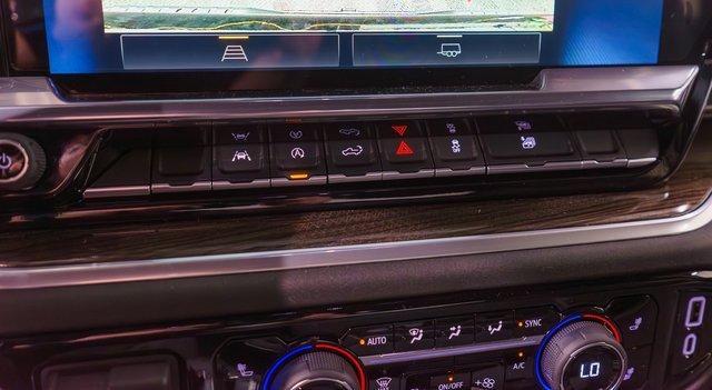 new 2025 Chevrolet Silverado 1500 car, priced at $47,070