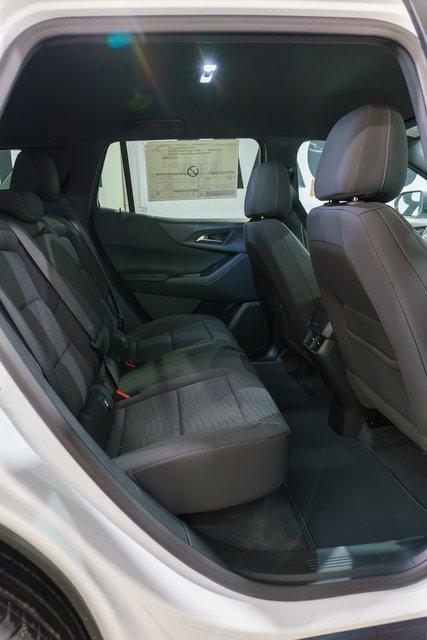 new 2025 Chevrolet Equinox car, priced at $30,716