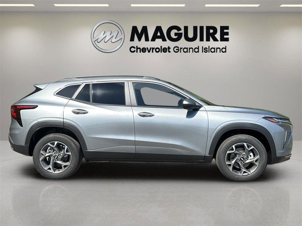 new 2026 Chevrolet Trax car, priced at $25,499