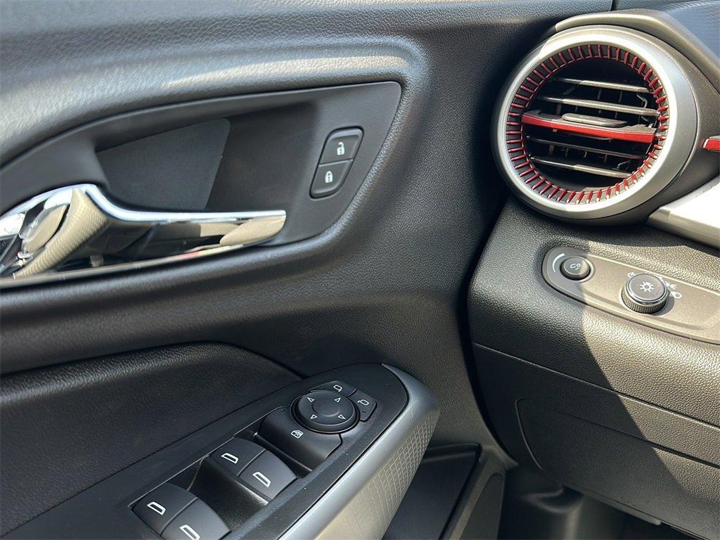 new 2025 Chevrolet Trax car, priced at $22,999