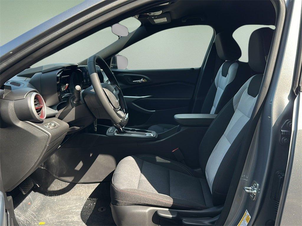 new 2025 Chevrolet Trax car, priced at $22,999
